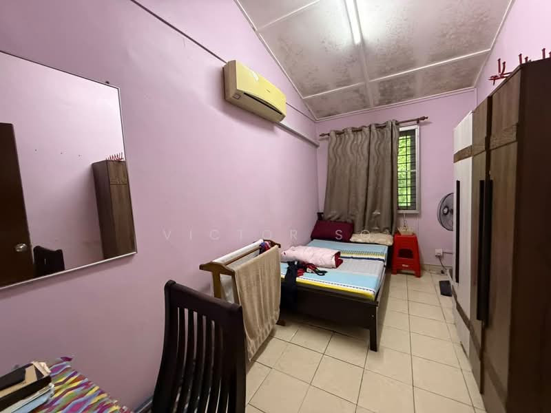 2-storey Terraced House for Sale in Taman Sri Rampai (Wangsa Maju) - Victor So - Bedroom - PropertyGuru.com.my