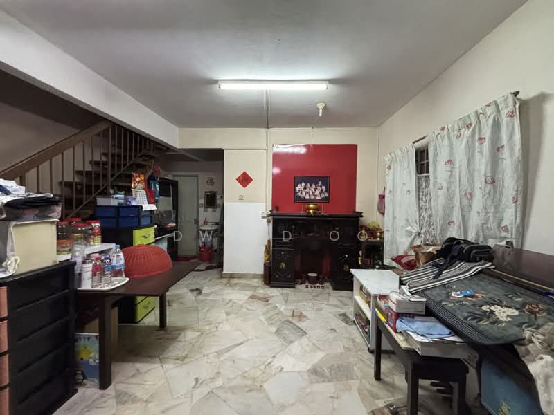 Rumah Teres 2-Tingkat untuk Dijual di Taman Ehsan (Kepong) - Edward Ooi - Living Room - PropertyGuru.com.my
