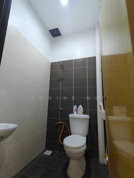 2-storey Terraced House for Sale in Taman Sungai Jawi (Sungai Jawi) - Jovine Ng - Bathroom - PropertyGuru.com.my