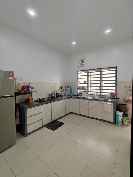 2-storey Terraced House for Sale in Taman Sungai Jawi (Sungai Jawi) - Jovine Ng - Kitchen - PropertyGuru.com.my