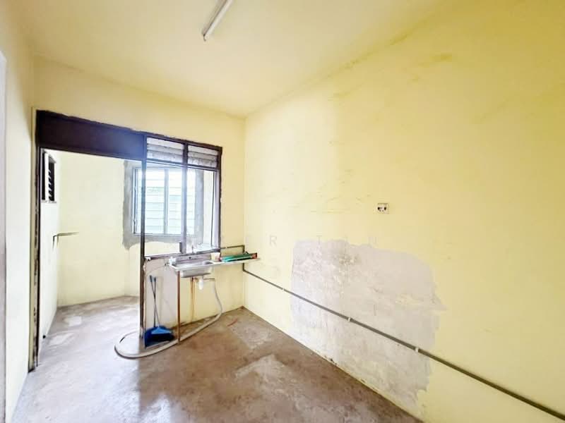 Rumah Flat untuk Dijual di Taman Megah Ria - Peter Tan - PropertyGuru.com.my