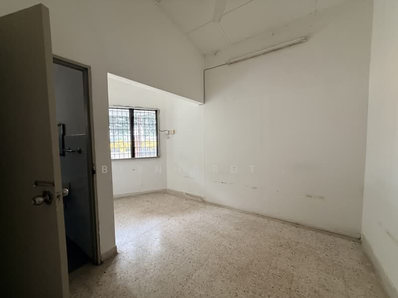 Rumah Teres 1-Tingkat untuk Dijual di Seksyen 8 (Petaling Jaya) - Bernhardt . - PropertyGuru.com.my