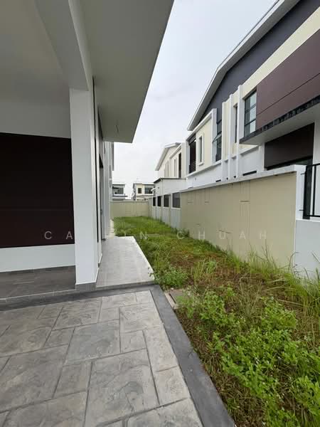 Cluster House for Sale in Johor Bahru (Johor) - Calvin Chuah - Exterior - PropertyGuru.com.my