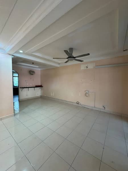 2-storey Terraced House for Sale in Taman Permatang Sintok (Penaga) - C.H. Lee - Living Room - PropertyGuru.com.my
