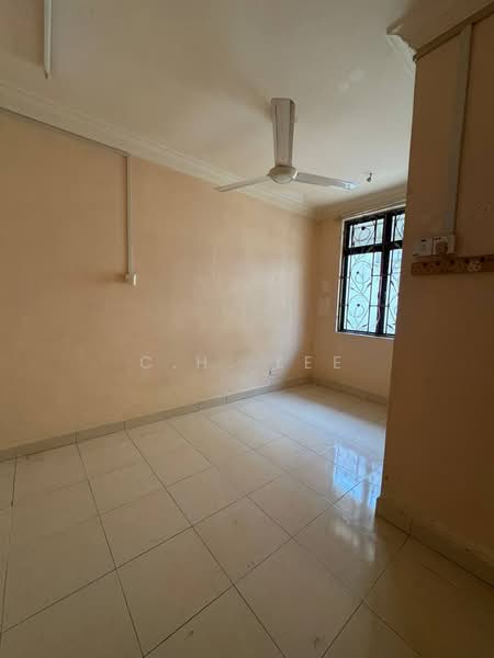 2-storey Terraced House for Sale in Taman Permatang Sintok (Penaga) - C.H. Lee - Interior - PropertyGuru.com.my