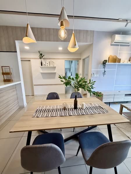 Kediaman Servis untuk Disewa di Tuan Residency - JACKY CHONG - Dining Room - PropertyGuru.com.my
