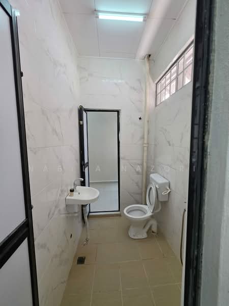 2-storey Terraced House for Sale in Kota Bharu (Tanjong Chat) - Nabila Nazori - Bathroom - PropertyGuru.com.my