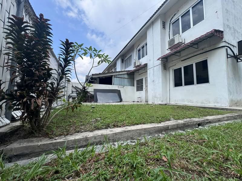 Rumah Teres 2-Tingkat untuk Dijual di PJS 1, Taman Medan Pejasa (Petaling Jaya) - Hazeman Omar - Exterior - PropertyGuru.com.my