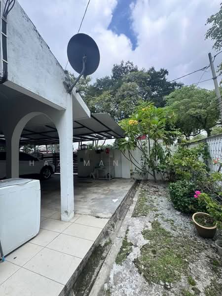 Rumah Teres 2-Tingkat untuk Dijual di PJS 1, Taman Medan Pejasa (Petaling Jaya) - Hazeman Omar - Exterior - PropertyGuru.com.my