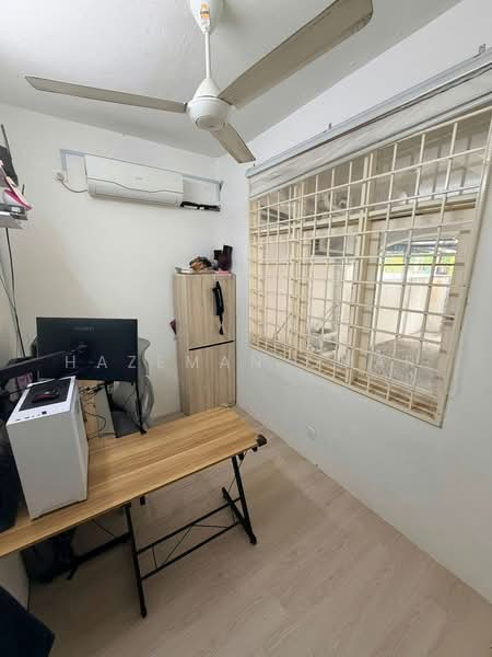Rumah Teres 2-Tingkat untuk Dijual di PJS 1, Taman Medan Pejasa (Petaling Jaya) - Hazeman Omar - Study - PropertyGuru.com.my