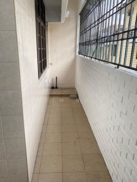 2-storey Terraced House for Rent in Taman Daya (Johor Bahru) - Jim Ng - Balcony - PropertyGuru.com.my