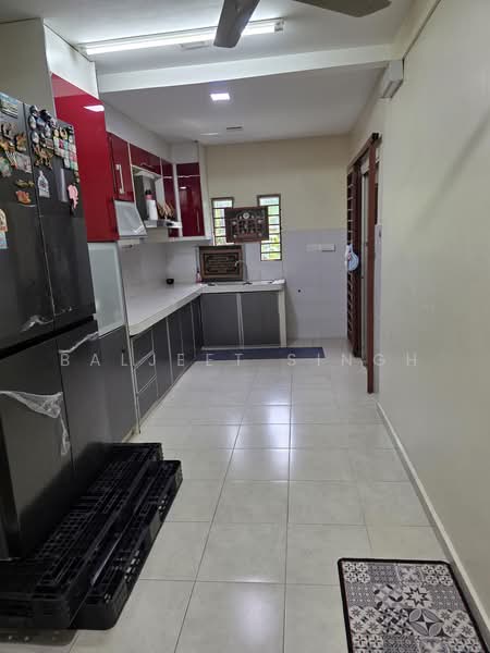 2-storey Terraced House for Sale in Taman Mesra (Klang) - Baljeet Singh - Kitchen - PropertyGuru.com.my