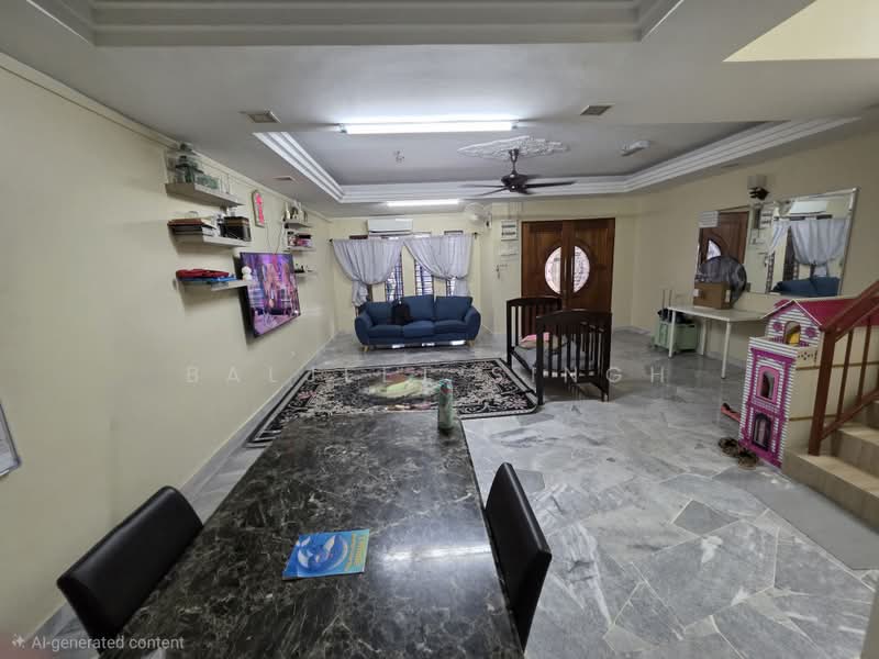 2-storey Terraced House for Sale in Taman Mesra (Klang) - Baljeet Singh - Living Room - PropertyGuru.com.my