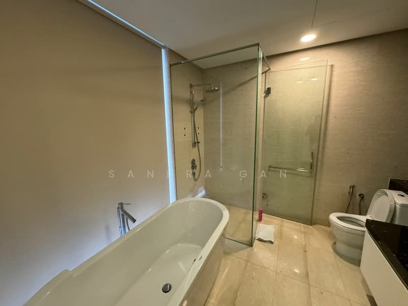 Kediaman Servis untuk Disewa di The Astaka @ 1 Bukit Senyum - Sandra Gan - Bathroom - PropertyGuru.com.my