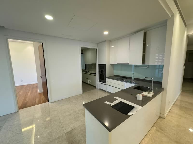 Kediaman Servis untuk Disewa di The Astaka @ 1 Bukit Senyum - Sandra Gan - Kitchen - PropertyGuru.com.my