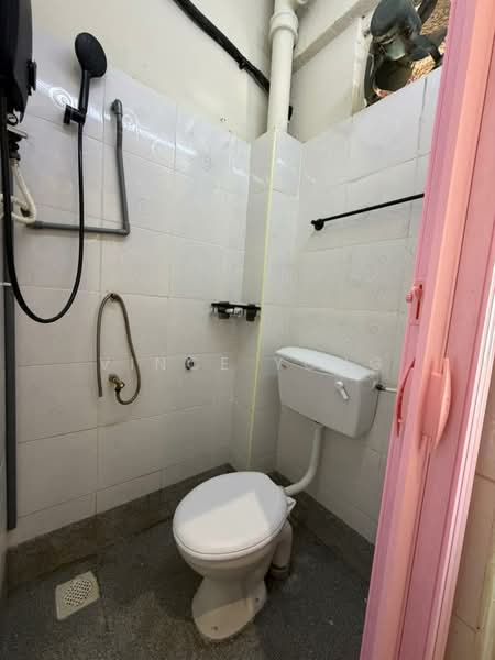 Rumah Teres 2-Tingkat untuk Disewa di Kl Sentral (Kuala Lumpur) - Vince Yong - Bathroom - PropertyGuru.com.my