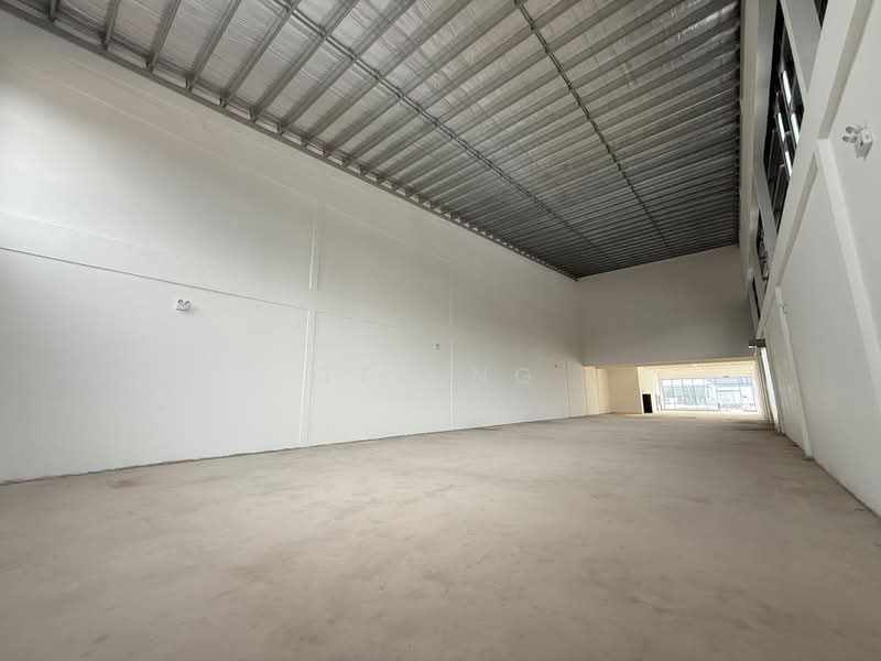 Semi-D Factory for Sale in Kawasan Perindustrian Valdor (Sungai Bakap) - TED NG - Interior - PropertyGuru.com.my