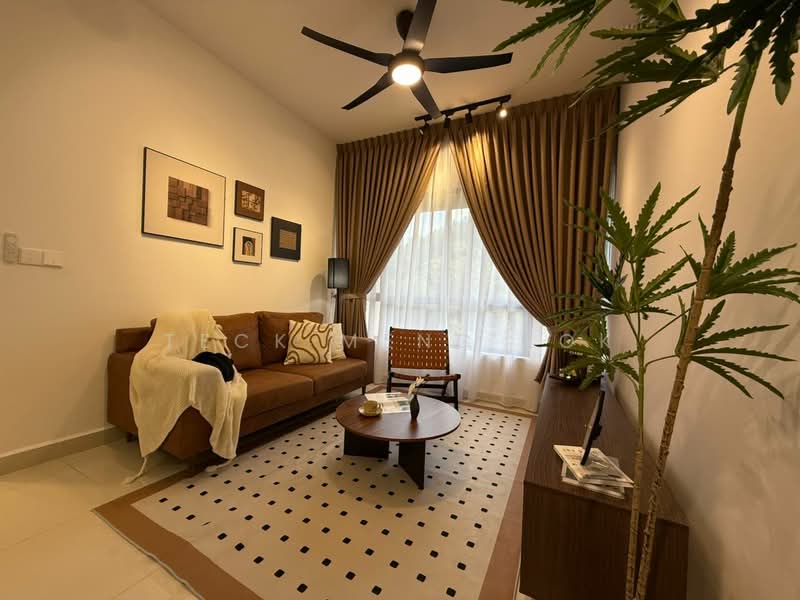 Kediaman Servis untuk Disewa di Quinn Residence - Teck Meng Lok - Living Room - PropertyGuru.com.my