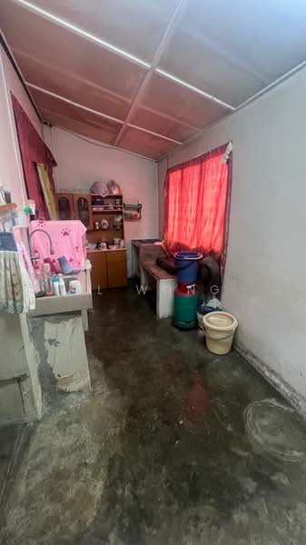 1-storey Terraced House for Sale in Taman Jati (Rawang) - HL Wong - Kitchen - PropertyGuru.com.my