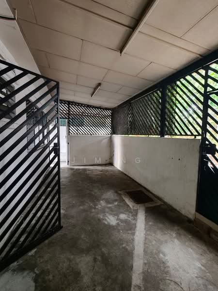 1.5-storey Terraced House for Rent in Taman Pelangi (Johor Bahru) - Jim Ng - Entrance - PropertyGuru.com.my