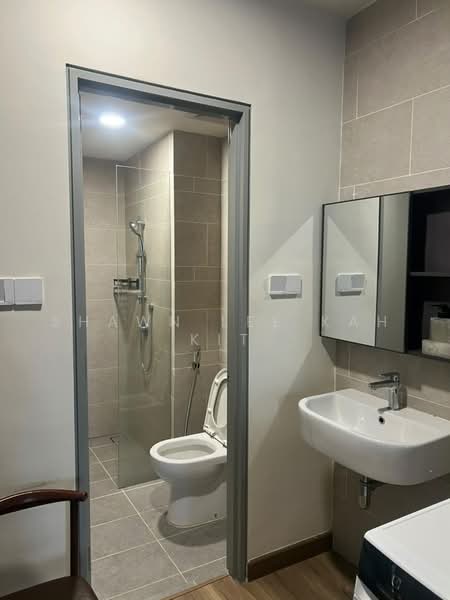 Service Residence for Rent at 8th & Stellar - Shawn Lee Kah Kit - Bathroom - PropertyGuru.com.my