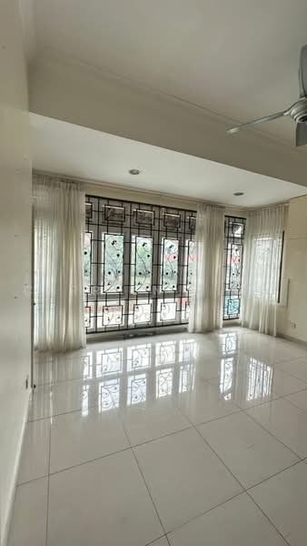 Bungalow House untuk Dijual di Taman Stulang Laut (Johor Bahru) - Carrien Siow - Living Room - PropertyGuru.com.my