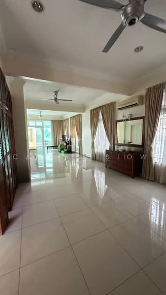Bungalow House untuk Dijual di Taman Stulang Laut (Johor Bahru) - Carrien Siow - Living Room - PropertyGuru.com.my
