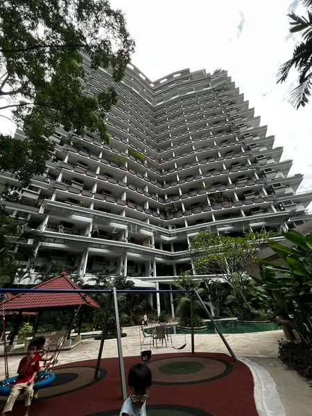 Kondominium untuk Dijual di Armanee Terrace - Nor Azhar Azlan - Exterior - PropertyGuru.com.my