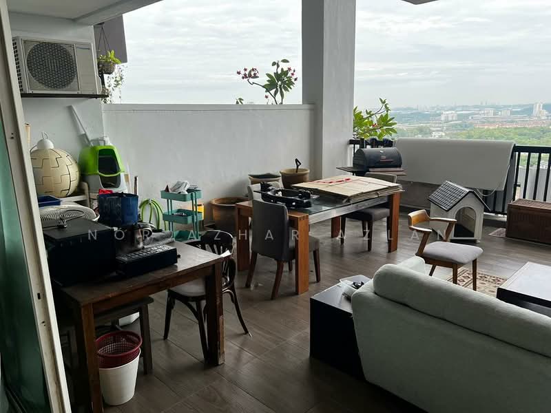 Kondominium untuk Dijual di Armanee Terrace - Nor Azhar Azlan - Balcony - PropertyGuru.com.my