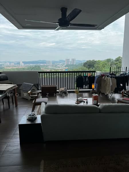Kondominium untuk Dijual di Armanee Terrace - Nor Azhar Azlan - Balcony - PropertyGuru.com.my
