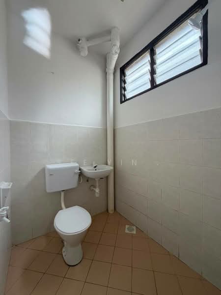 2-storey Terraced House for Sale in Taman Sri Pulai Perdana (Skudai) - See Yin . - Bathroom - PropertyGuru.com.my