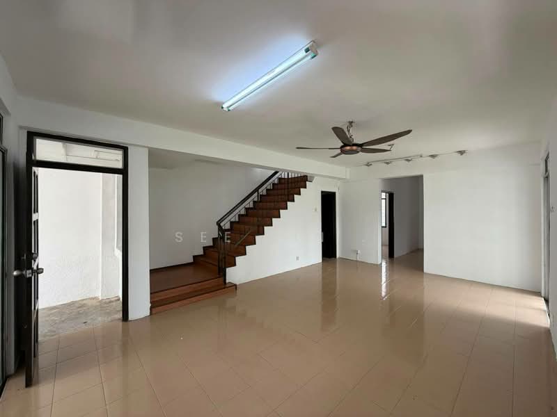 2-storey Terraced House for Sale in Taman Sri Pulai Perdana (Skudai) - See Yin . - Living Room - PropertyGuru.com.my