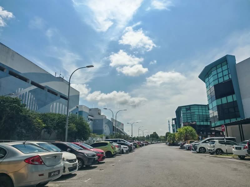Kedai untuk Disewa di Bandar Dato Onn (Tebrau) - Fion Lee - Exterior - PropertyGuru.com.my
