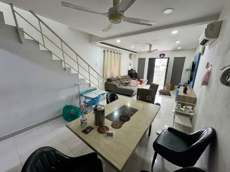 2-storey Terraced House for Sale in Taman Permata (Ulu Kelang) - Welson Moo - Living Room - PropertyGuru.com.my