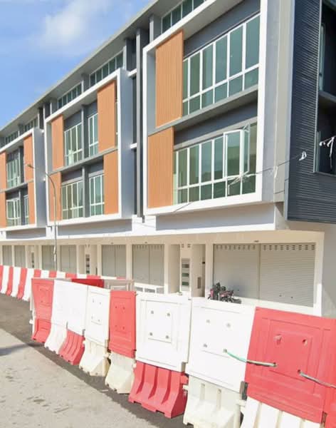Shop / Office for Rent in Rawang (Selangor) - Yukii Tan - Exterior - PropertyGuru.com.my