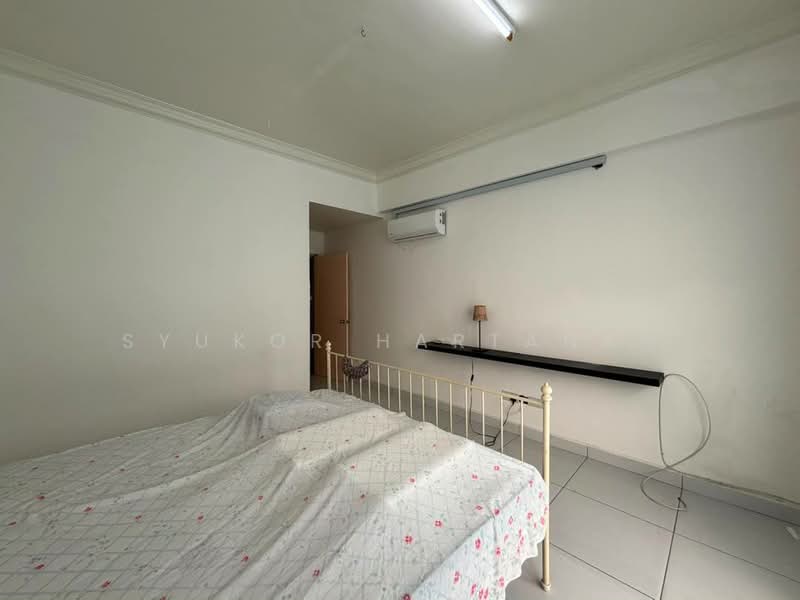 Condominium for Sale at Sri Alam Condominium - Syukor Hartanah - Bedroom - PropertyGuru.com.my