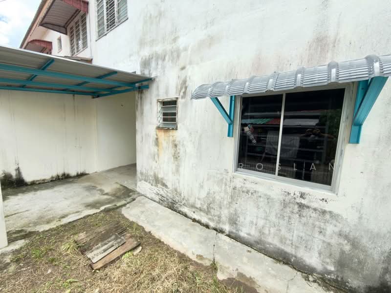 Rumah Teres untuk Dijual di Taman Pinggiran Senawang (Sungai Gadut) - Mohd Nazri Roslan - PropertyGuru.com.my