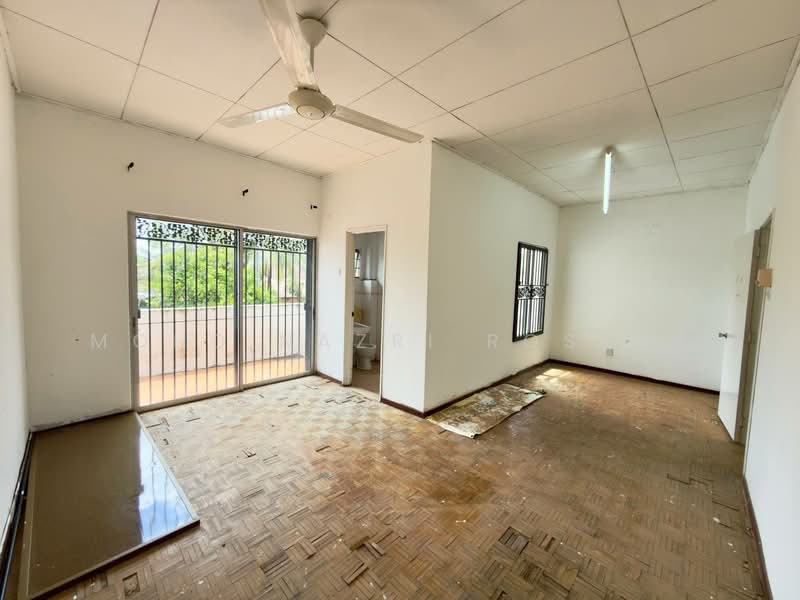 Rumah Teres untuk Dijual di Taman Pinggiran Senawang (Sungai Gadut) - Mohd Nazri Roslan - PropertyGuru.com.my