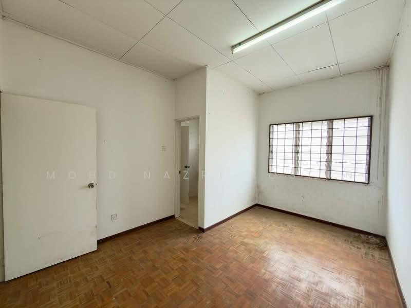 Rumah Teres untuk Dijual di Taman Pinggiran Senawang (Sungai Gadut) - Mohd Nazri Roslan - PropertyGuru.com.my
