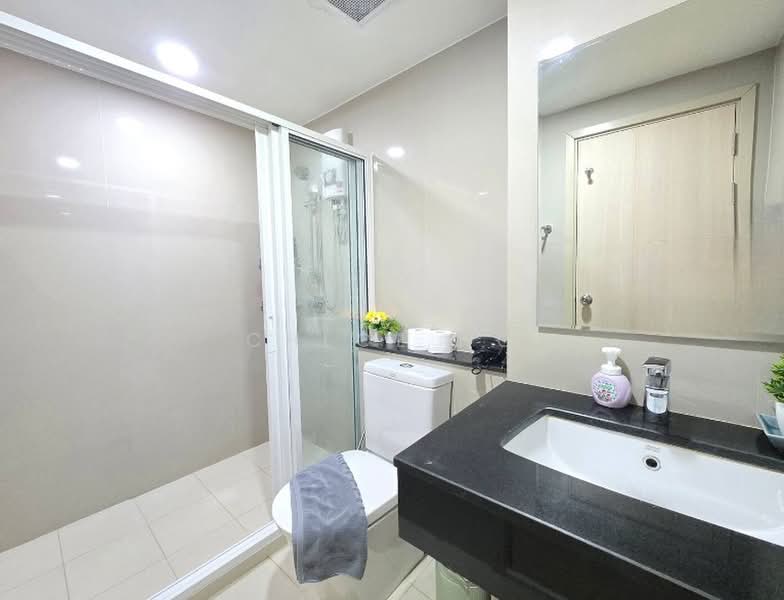 Kediaman Servis untuk Dijual di Jernih Residence - Chloe Ho - Bathroom - PropertyGuru.com.my