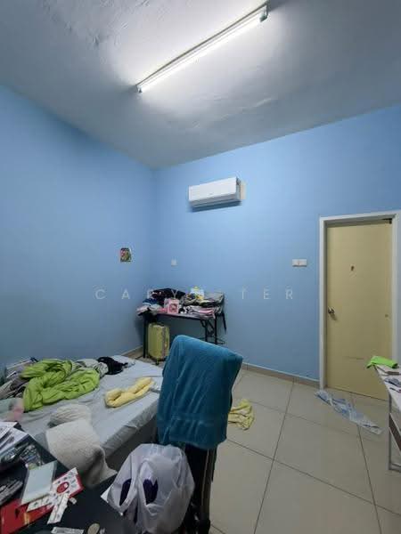 Rumah Berkembar untuk Dijual di Bandar Indahpura (Kulai) - Caryn Ter - Bedroom - PropertyGuru.com.my