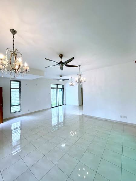 Semi-Detached House for Sale in Austin Perdana (Tebrau) - Karl Lim - Living Room - PropertyGuru.com.my