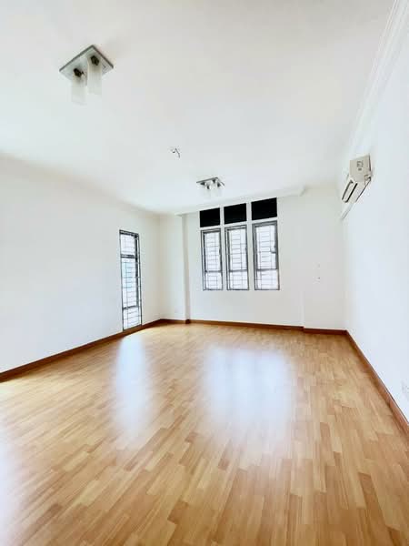 Semi-Detached House for Sale in Austin Perdana (Tebrau) - Karl Lim - Interior - PropertyGuru.com.my