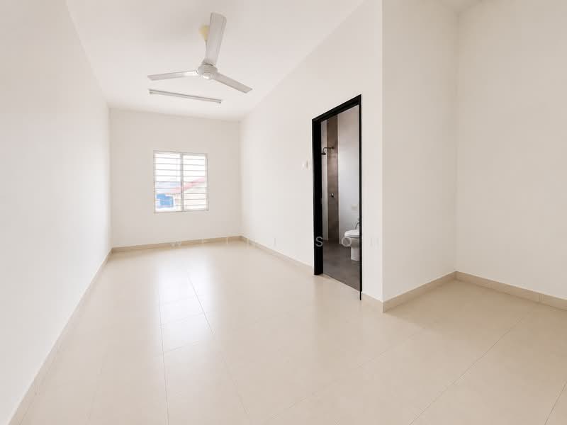 Semi-Detached House for Sale in Bandar Seri Coalfields (Sungai Buloh) - Weini Soh - PropertyGuru.com.my