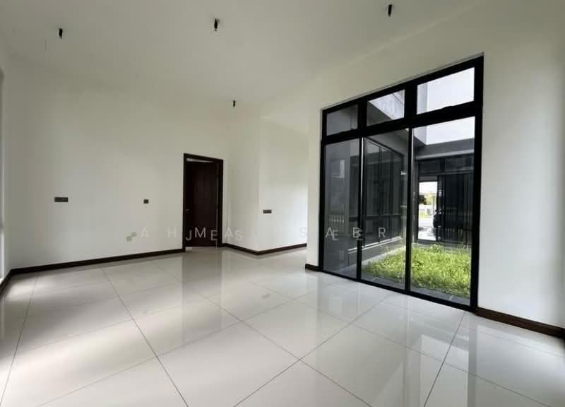 Rumah Teres 2-Tingkat untuk Disewa di Bandar Gamuda Gardens (Rawang) - Ahmad Sabri - Living Room - PropertyGuru.com.my