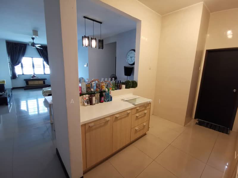 Pangsapuri untuk Dijual di Desa Idaman Residences - Andy Chai - Living Room - PropertyGuru.com.my