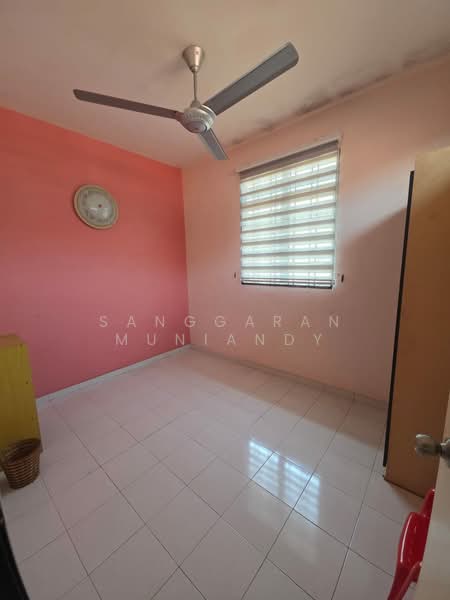 2.5-storey Terraced House for Sale in Lunas (Kedah) - Sanggaran Muniandy - Bedroom - PropertyGuru.com.my