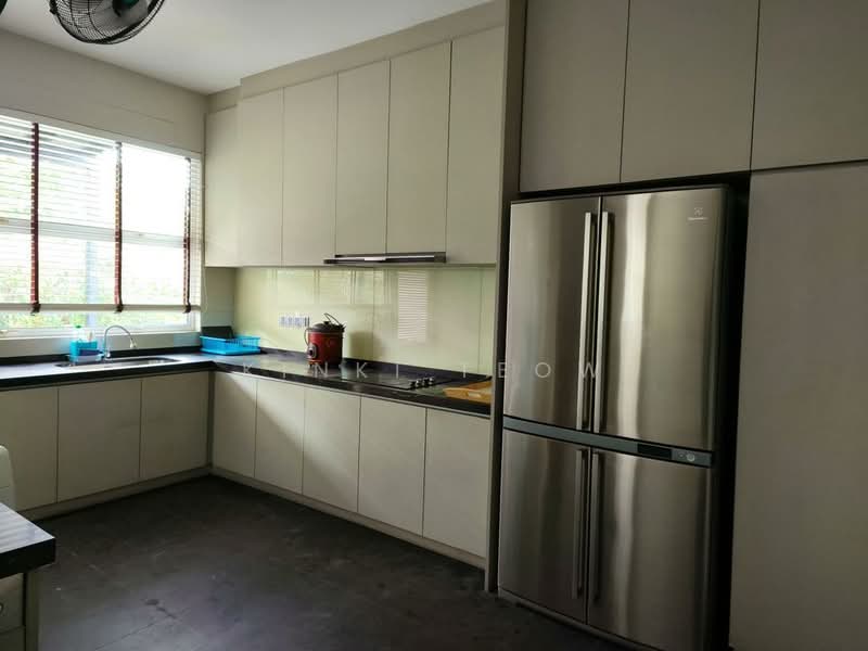 Bungalow House for Sale in East Ledang (Iskandar Puteri (Nusajaya)) - Kinki Teow - Kitchen - PropertyGuru.com.my