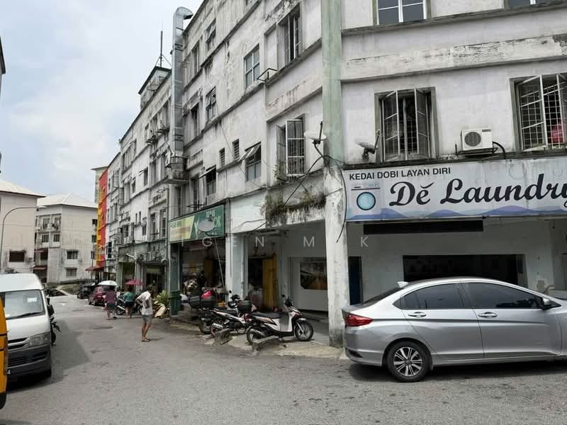 Kedai untuk Dijual di Desa Petaling (Kuala Lumpur) - Igen Mak - Exterior - PropertyGuru.com.my