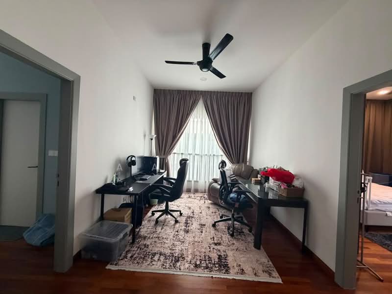 Cluster House for Sale in Shah Alam (Selangor) - Alan Chin - Study - PropertyGuru.com.my